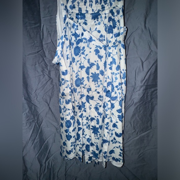 Gal Meets Glam - Olivia Dress - Picture 7 of 8